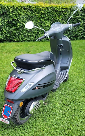 Vespa Piaggio Sprint 50 Bild 3