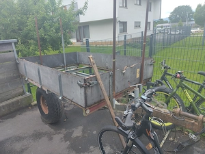 Traktoranhänger Bild 2