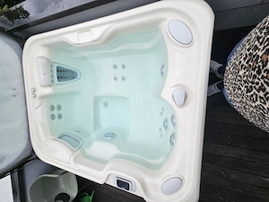 Premium Whirlpool für 3 Personen Bild 6