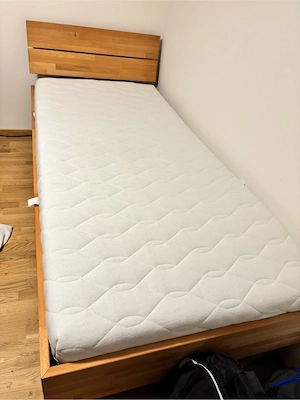 Bett aus Buche  Bild 2