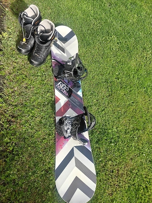 Snowboard inklusive Schuhe Bild 2