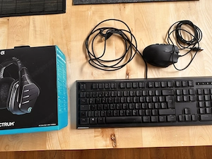 Gaming Setup - Full HD Plug n Play (PC, Maus, Tastatur, Monitor + Headset) Bild 3