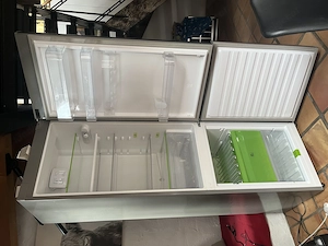 Großer Kühlschrank mit Gefrierfach  Bild 2