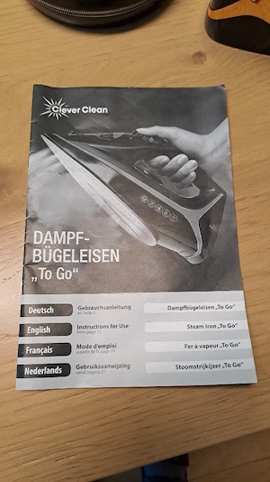 Neues  Clever Clean Damfbügleisen   220-240V   2600W  ohne Kabel Bügeln  währ es will nur Telefonisc Bild 2