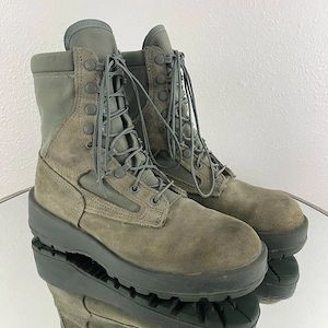 Wellco Air Force Combat Boots Sage Green   US 8.5 R (ca. EU 42)