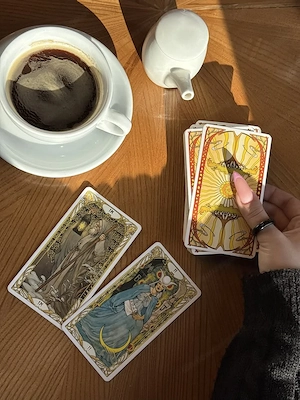 TAROT: Liebes- und Berufsberatung Bild 2