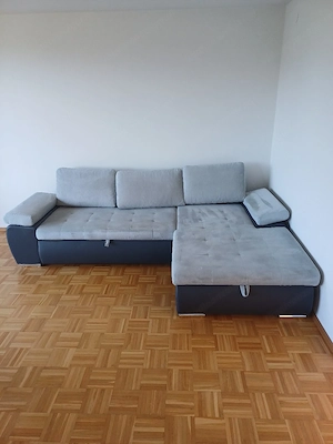 Gepflegte Couch mit Bettfunktion und Stauraum Bild 2
