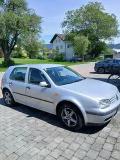 VW Golf 1700 Bild 4