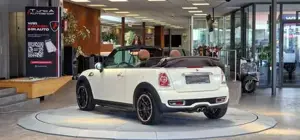 MINI Cooper S Bild 8