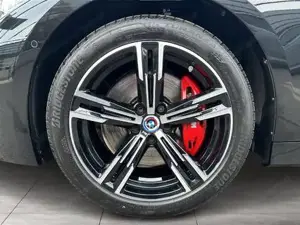 BMW 320i xDrive M Sportpaket Pro // Anhängerkupplung // elektr. Sitze // Bild 6