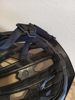 neuer Radhelm, Cube MTB Pathos Bild 3
