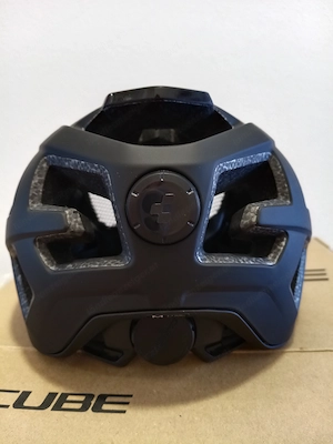 neuer Radhelm, Cube MTB Pathos Bild 5