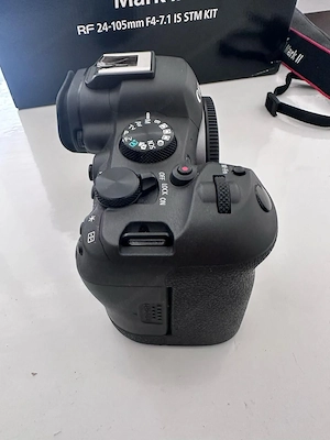 Canon EOS R6 Mark ii Body Bild 5