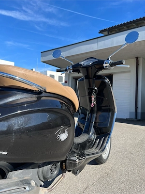 Vespa Primavera 50  Bild 4