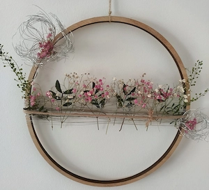 Deko Loop mit Draht und Trockenblumen neu Bild 3
