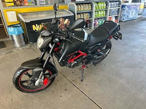 Motorrad Generic 125 Bild 4