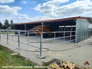 Robuste Pferdestall - Konstruktionen, Außenstall und Stallanlagen für den idealen Pferdehof Bild 9