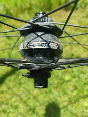 Cube ra 0.8 cx w hub dynamo Laufrad Bild 4