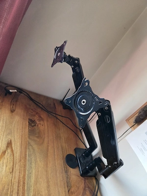 doppelter Monitorarm 