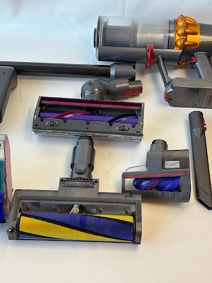 Dyson V15s Bild 3