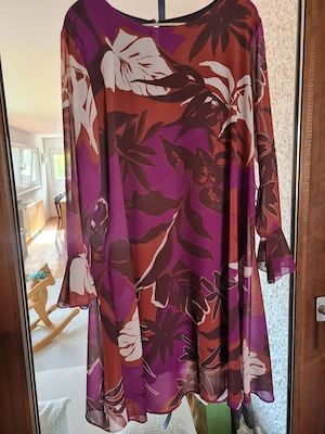 Neues Kleid Größe 38. Kann auch mit Größe 36 und Größe 40 getragen werden. Bild 2