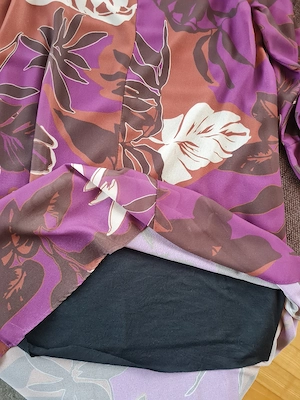 Neues Kleid Größe 38. Kann auch mit Größe 36 und Größe 40 getragen werden. Bild 3