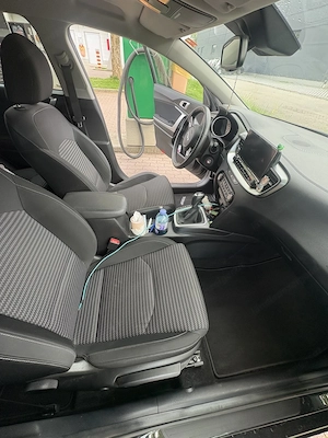 Kia Ceed Silber Service gepflegt  Bild 4