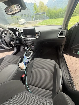 Kia Ceed Silber Service gepflegt  Bild 7