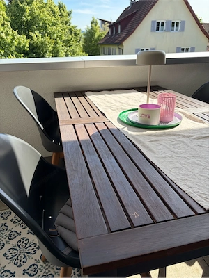 Gartenmöbel-Set (Tisch + 4 Stühle) Bild 5