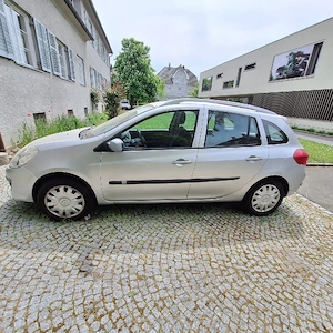 renault clio  Bild 2