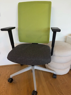 ergonomischer Bürostuhl