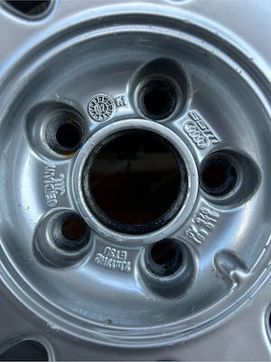 Audi S3 8l 7jx17 5x100 Felgen