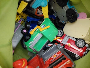 2xpaw patrol Turm 1  zum lernen abc usw und ganz viele Zubehör Autos von paw patrol  Bild 2