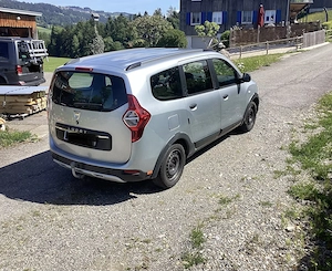 Dacia Lodgy Blue dCi 115 Celebration Bild 3