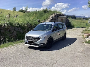 Dacia Lodgy Blue dCi 115 Celebration Bild 2