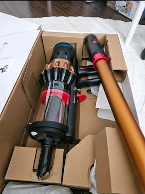 Dyson v16 Neu  Bild 4
