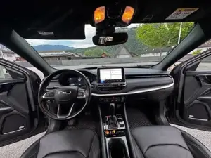 Jeep Compass Bild 6