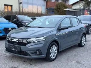 Dacia Sandero Bild 3