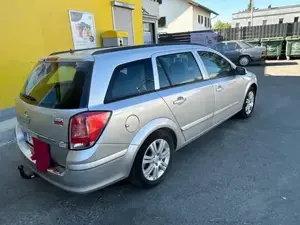 Opel Astra Bild 2