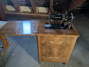 ALTE Phönix Nähmaschine zu verkaufen