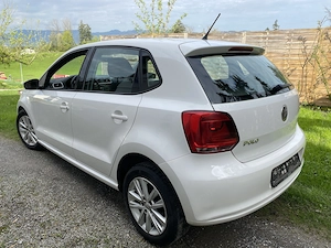 VW Polo nur 94000 km! Bild 4