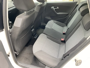 VW Polo nur 94000 km! Bild 7