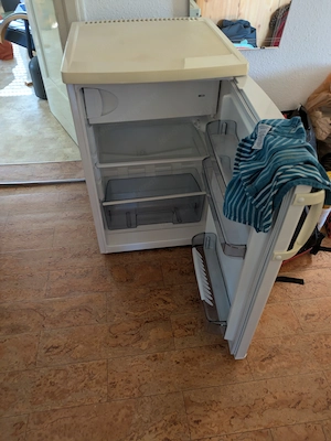 Kühlschrank zu verkaufen