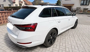 Skoda Superb 2.0 TDI DSG Sportline Bild 4