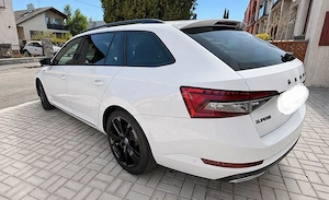 Skoda Superb 2.0 TDI DSG Sportline Bild 3