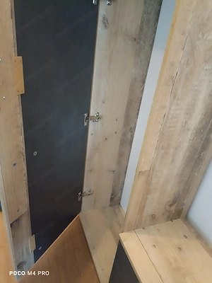 Garderobe. Bild 3