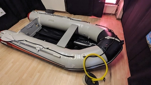 Schlauchboot Speedking SA-320 inkl. Zubehör