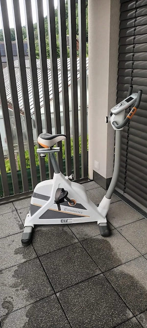 Hometrainer in sehr gutem Zustand