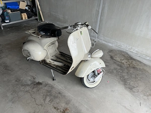 Vespa Faro Basso BJ1954 Bild 6
