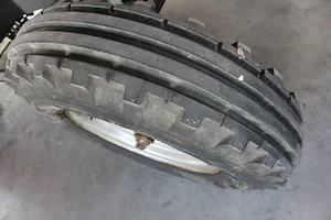 Massey Ferguson 255-8 Bild 9
